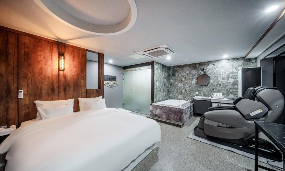 Dongducheon G7 Hotel מראה חיצוני תמונה