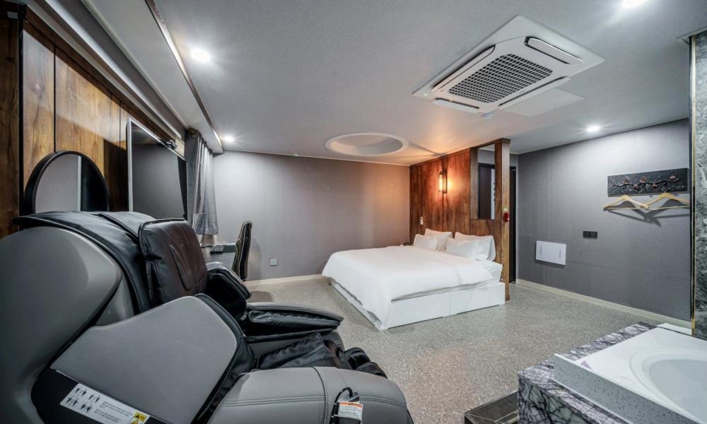 Dongducheon G7 Hotel מראה חיצוני תמונה